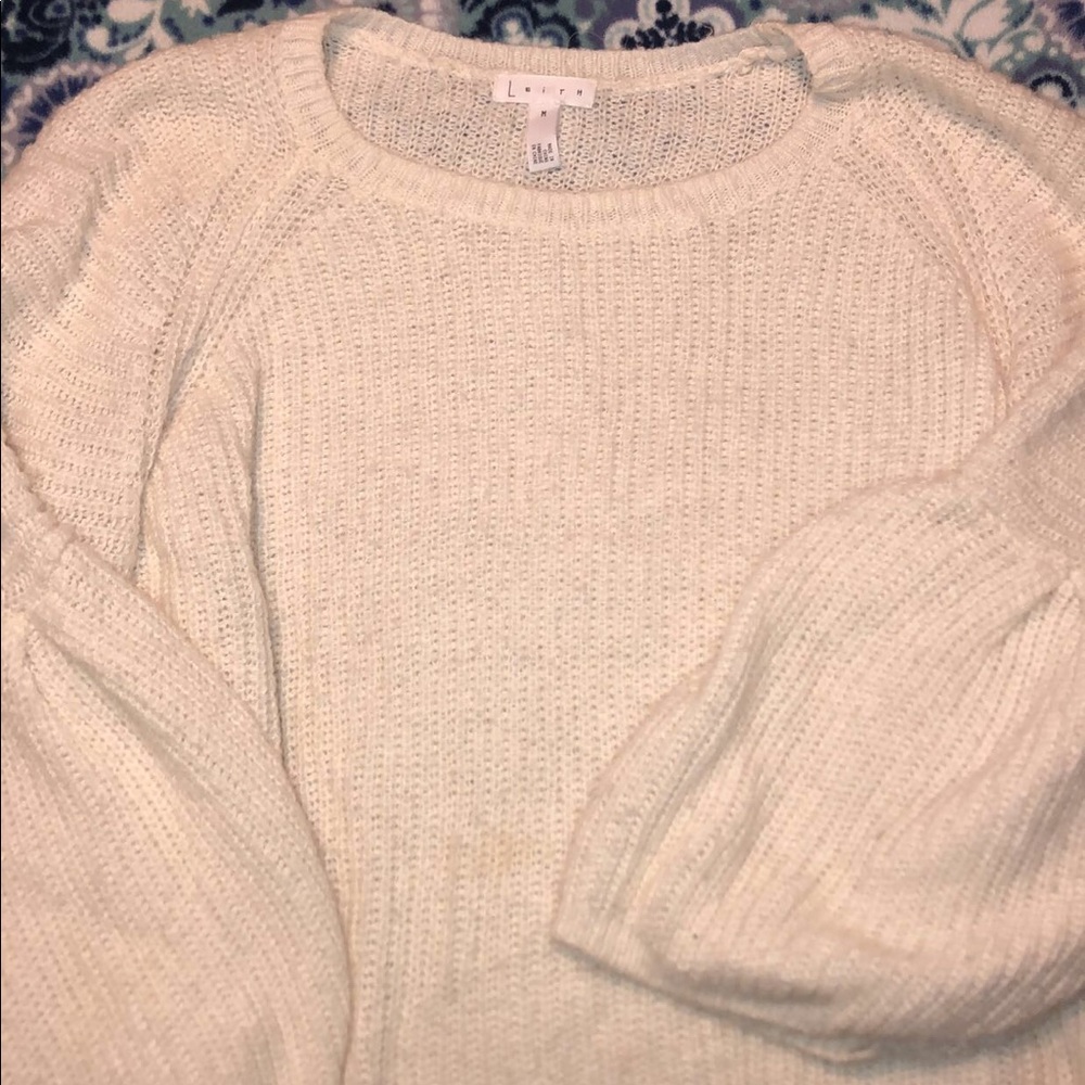 White knitted sweater